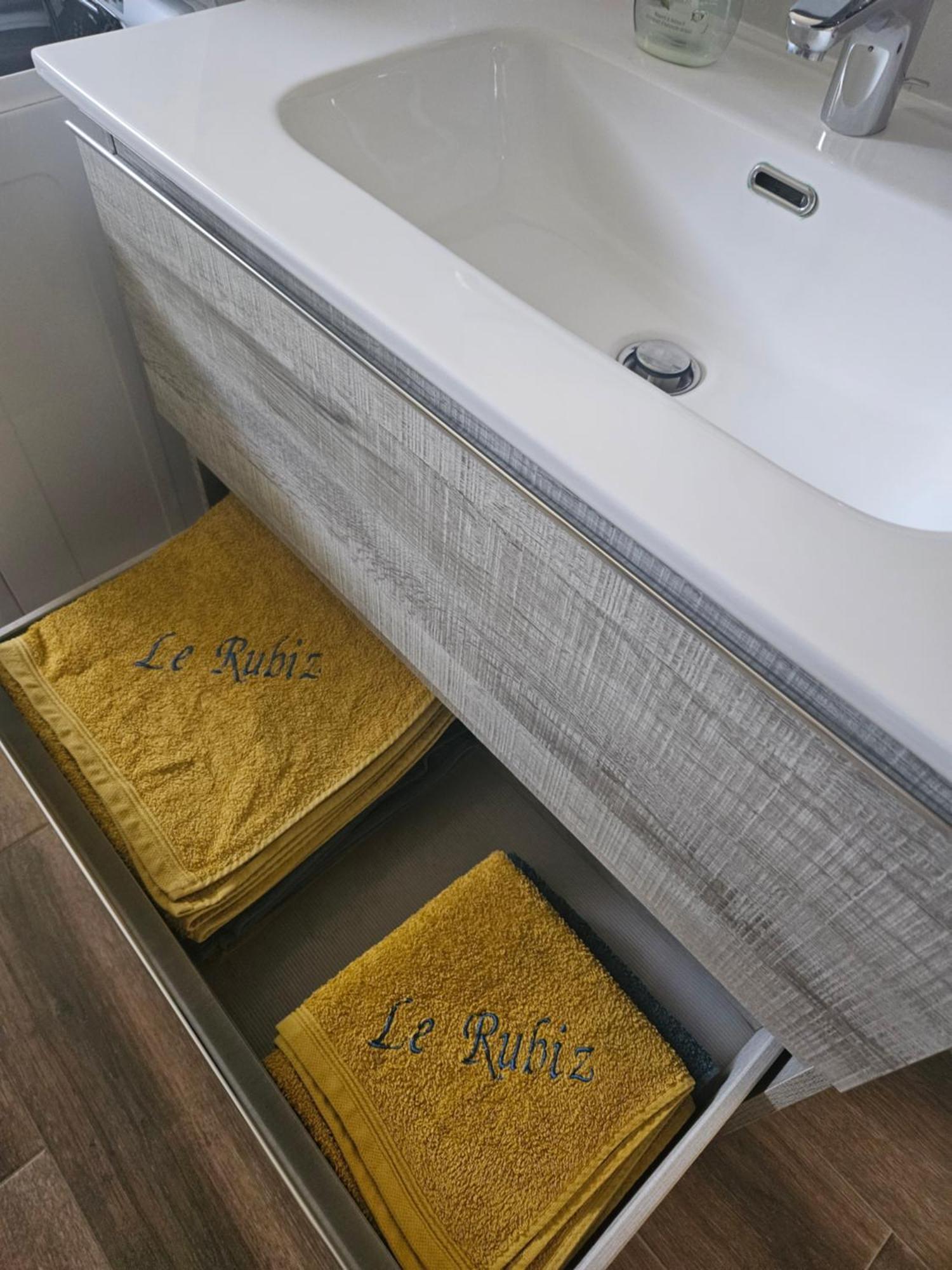 Le Rubiz Apartman La Coucourde Kültér fotó
